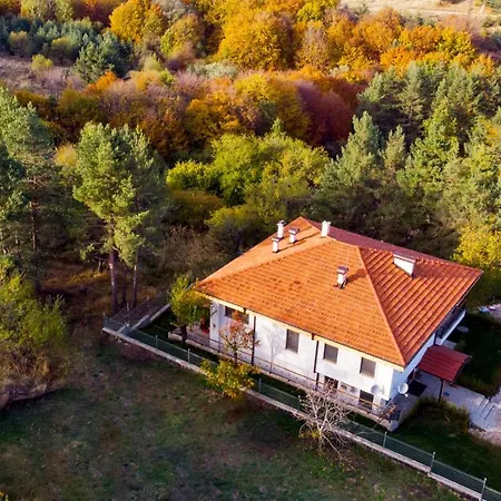 Villa маринови *