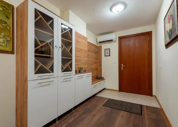 别墅 маринови *